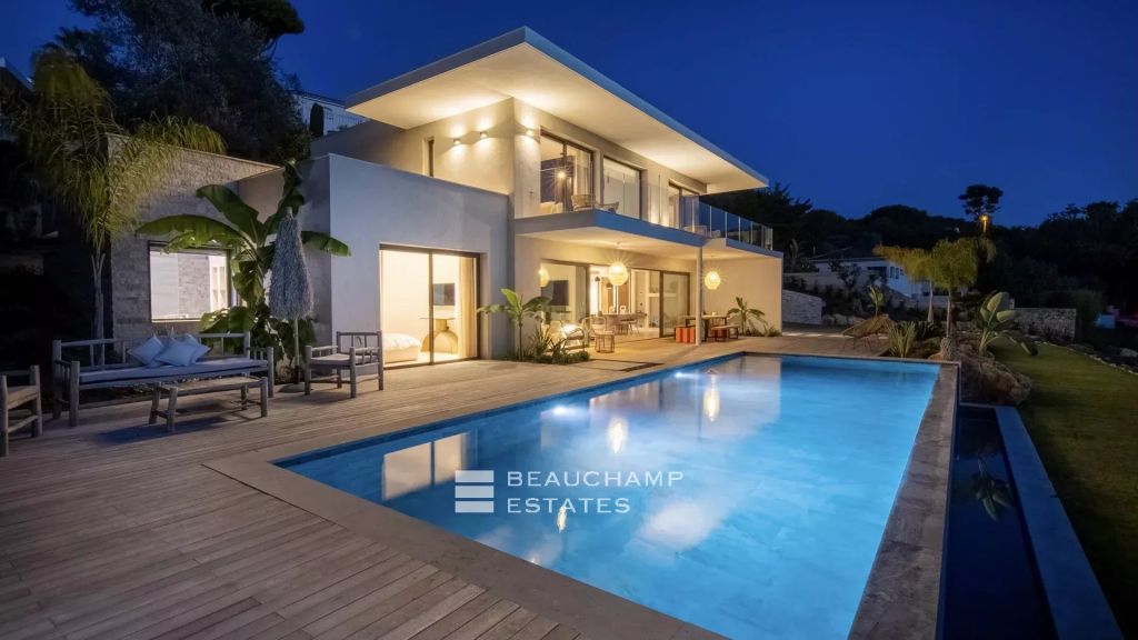Cozy modern 4-bedroom villa in the hills of Cannes