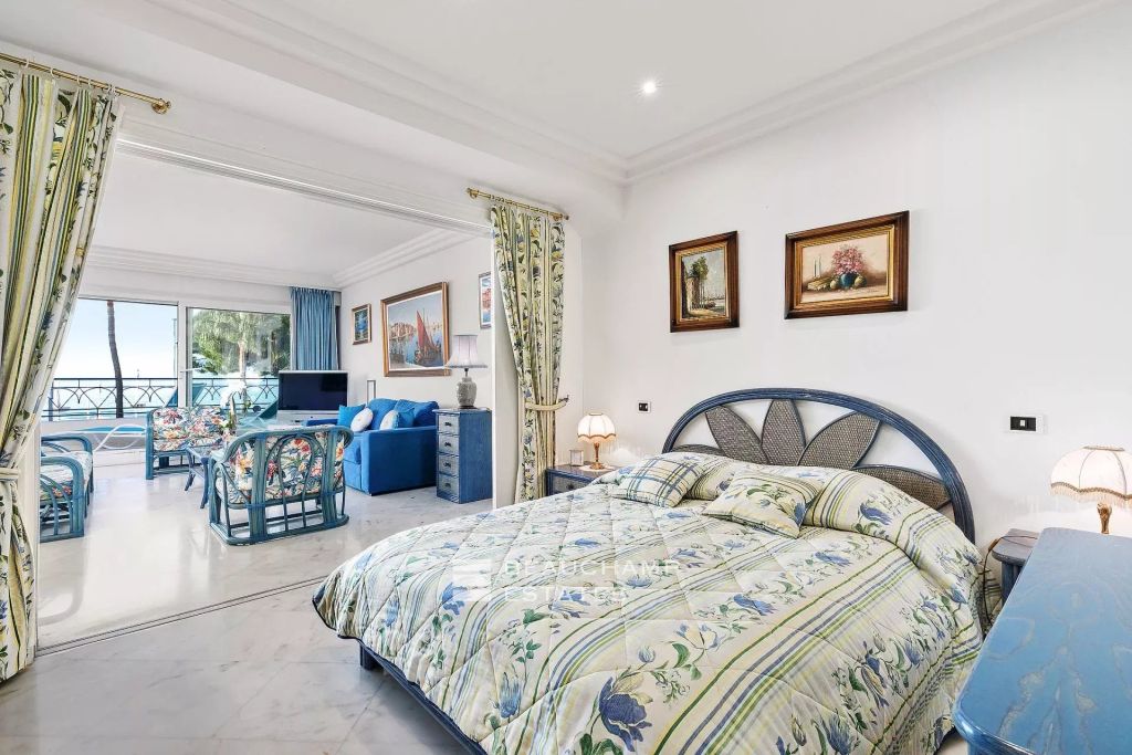 Croisette, stunning Sea View 1 Bedroom Apartment