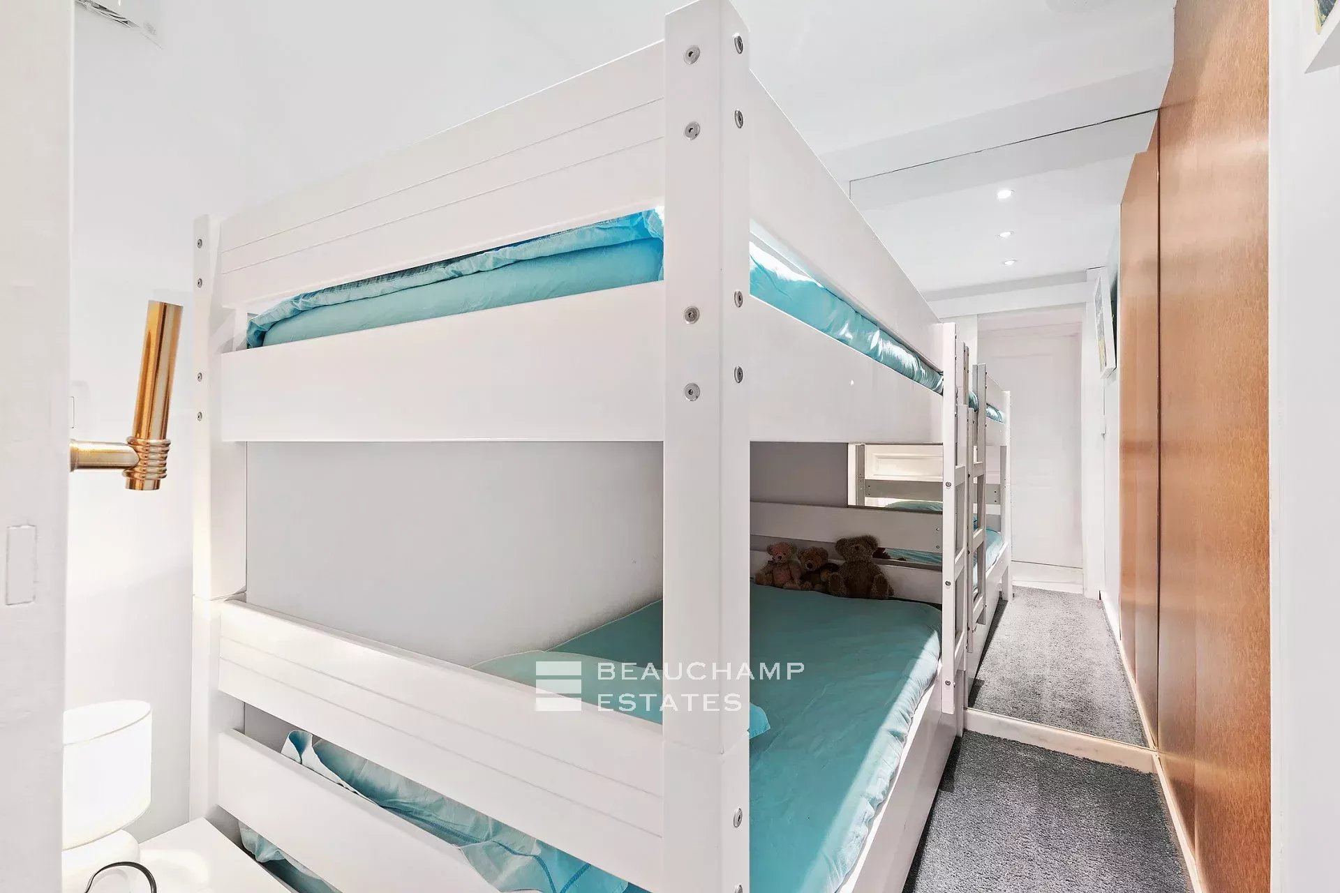 Croisette, stunning Sea View 1 Bedroom Apartment Croisette, stunning Sea View 1 Bedroom Apartment