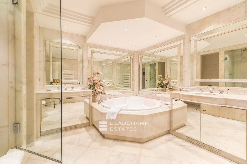 Croisette, stunning Sea View 1 Bedroom Apartment