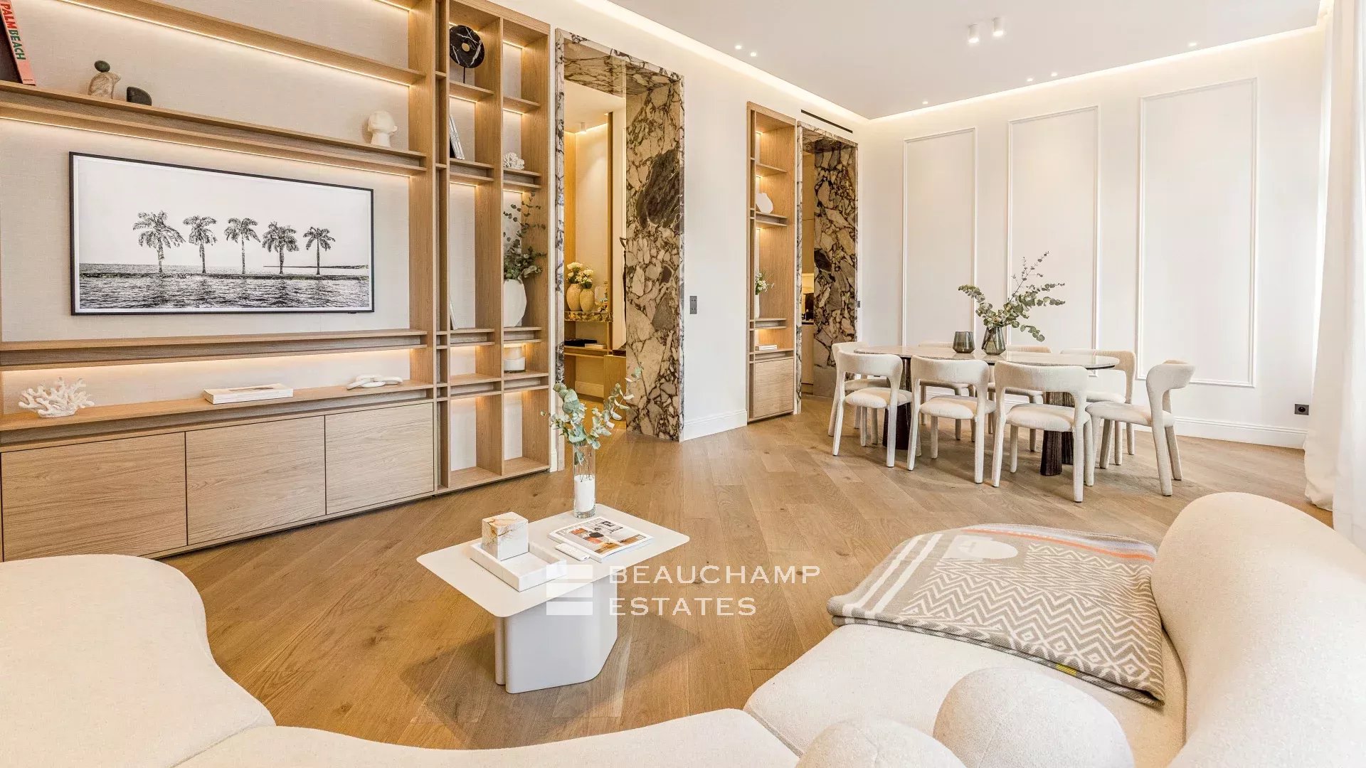 Elegant 4-bedroom bourgeois apartment – Cannes city centre Elegant 4-bedroom bourgeois apartment – Cannes city centre