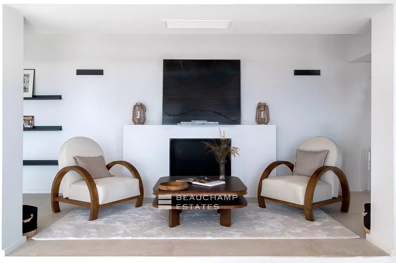 Elegant classic villa with 4 bedrooms in Villefranche-sur-Mer Elegant classic villa with 4 bedrooms in Villefranche-sur-Mer