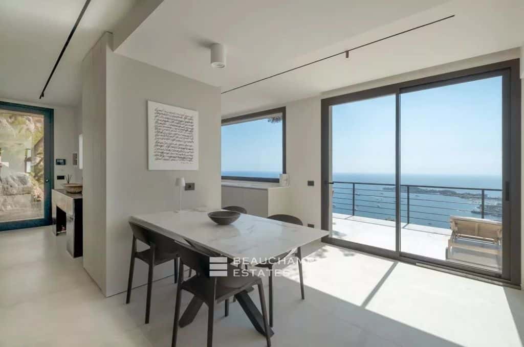 Villefranche-sur-Mer – 4-Bedroom Villa with Infinity Pool and Sea View