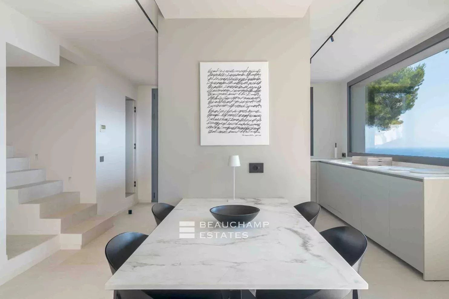 Elegant classic villa with 4 bedrooms in Villefranche-sur-Mer Elegant classic villa with 4 bedrooms in Villefranche-sur-Mer