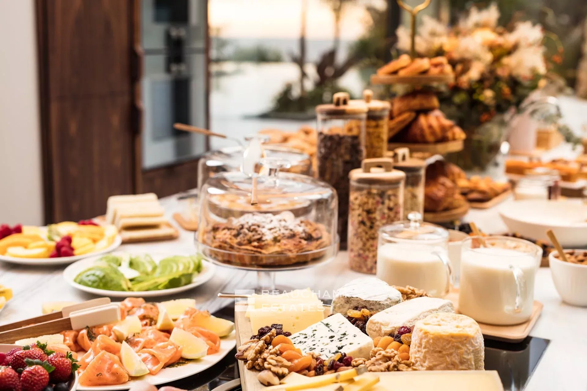 Exceptional 11-bedroom property offering high-end amenities in Cannes Exceptional 11-bedroom property offering high-end amenities in Cannes