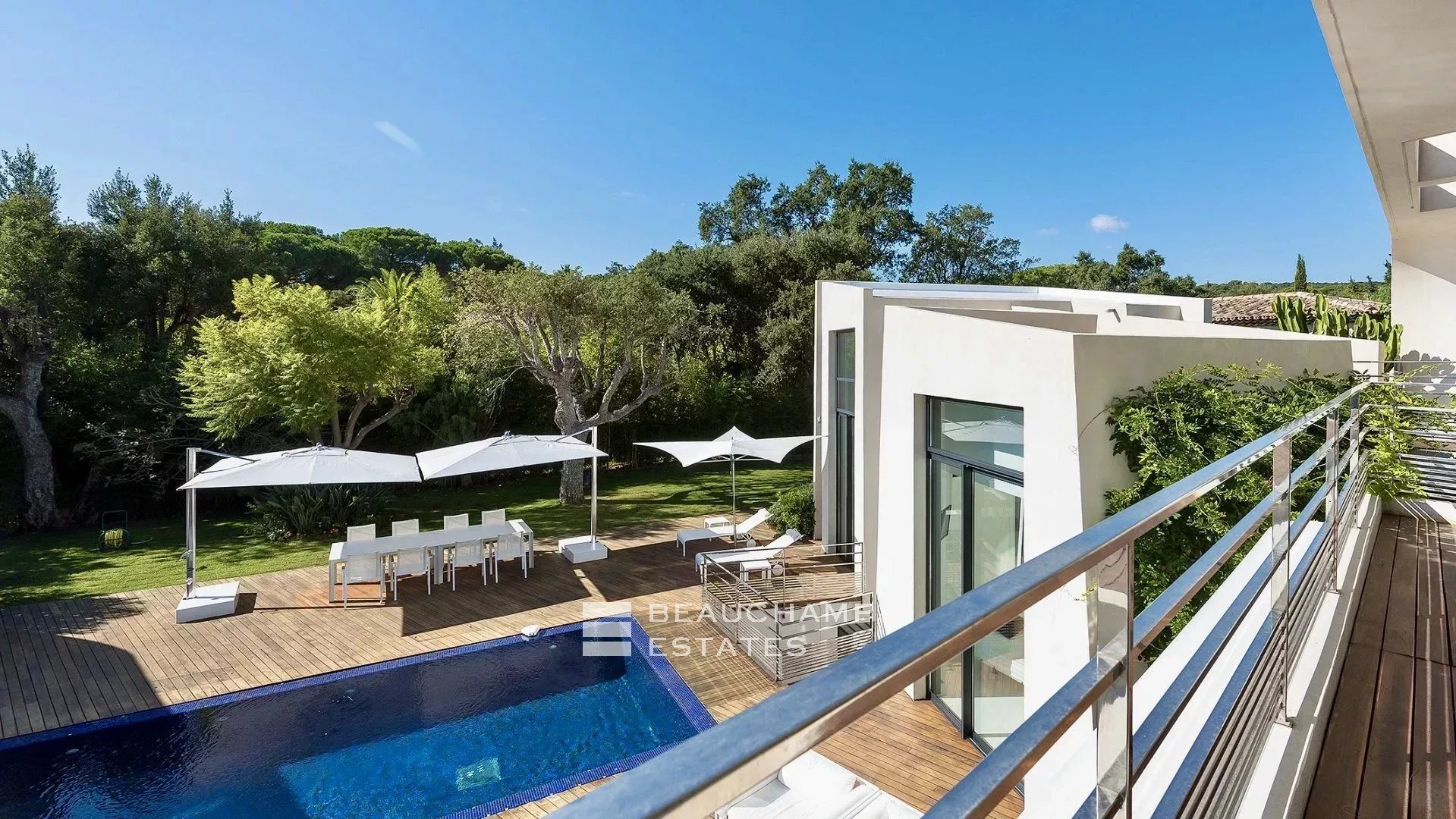 Modern architect-designed property located within walking distance of the iconic Club 55, Pampelonne Modern architect-designed property located within walking distance of the iconic Club 55, Pampelonne