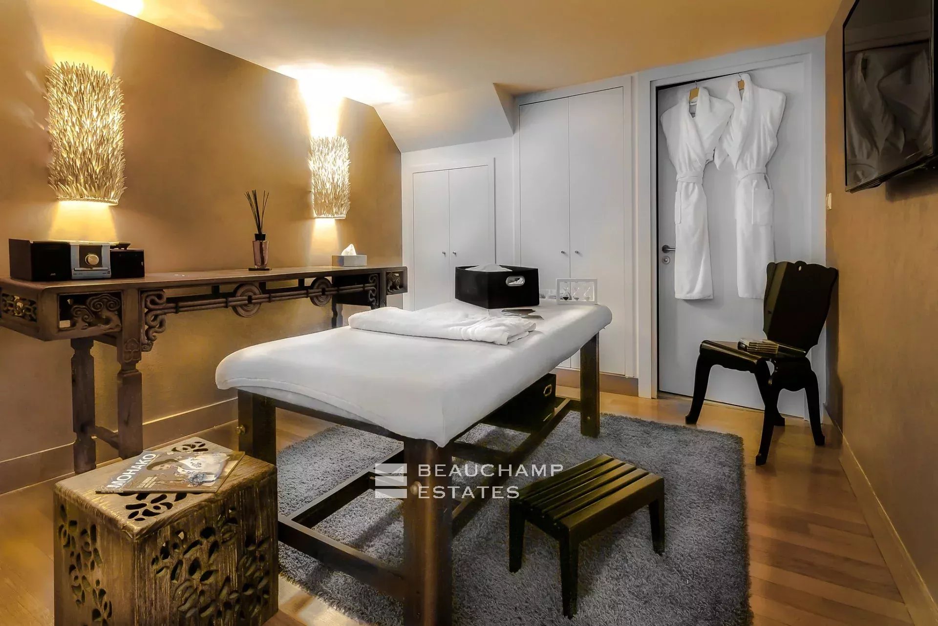 Villa exceptionnelle moderne de 7 chambres avec vue panoramique sur la mer à Saint Jean Cap Ferrat Exceptional modern 7-bedroom villa with panoramic sea views in Saint Jean Cap Ferrat