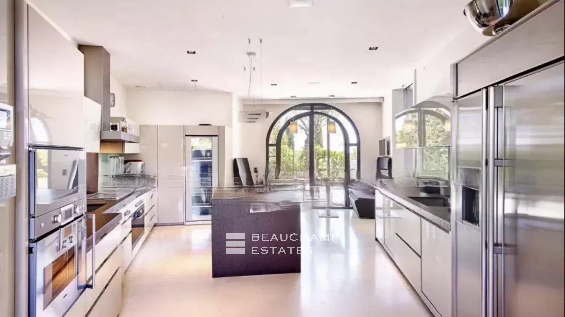 Exceptional Property – Saint-Jean-Cap-Ferrat Exceptional Property – Saint-Jean-Cap-Ferrat