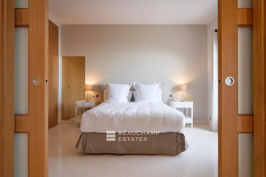 Exceptional Villa in Saint-Jean-Cap-Ferrat Exceptional Villa in Saint-Jean-Cap-Ferrat