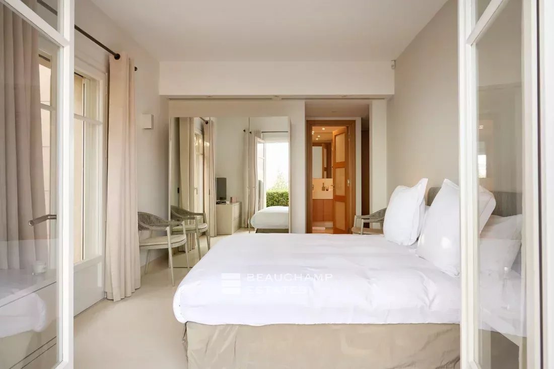 Exceptional Villa in Saint-Jean-Cap-Ferrat Exceptional Villa in Saint-Jean-Cap-Ferrat