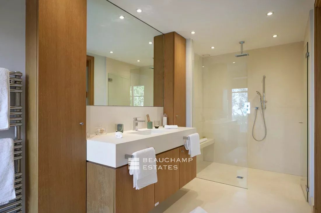 Exceptional Villa in Saint-Jean-Cap-Ferrat Exceptional Villa in Saint-Jean-Cap-Ferrat