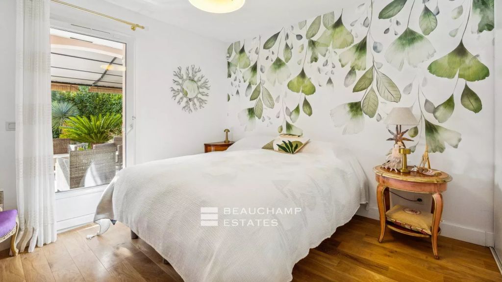 Exclusive – Charming 4-bedroom villa with pool in the upper var