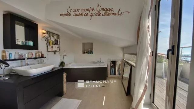 Fantastic renovated apartment Cannes Fantastic renovated apartment Cannes