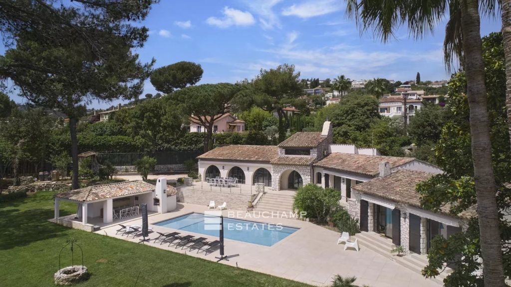 Golfe juan – Néo-provençal Villa  – 6 Bedroom