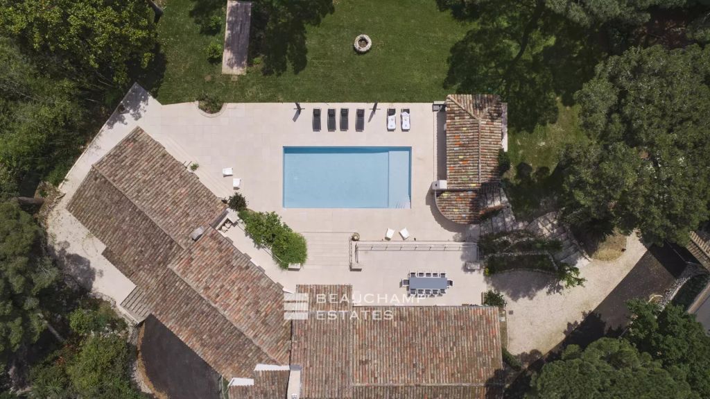 Golfe juan – Néo-provençal Villa  – 6 Bedroom