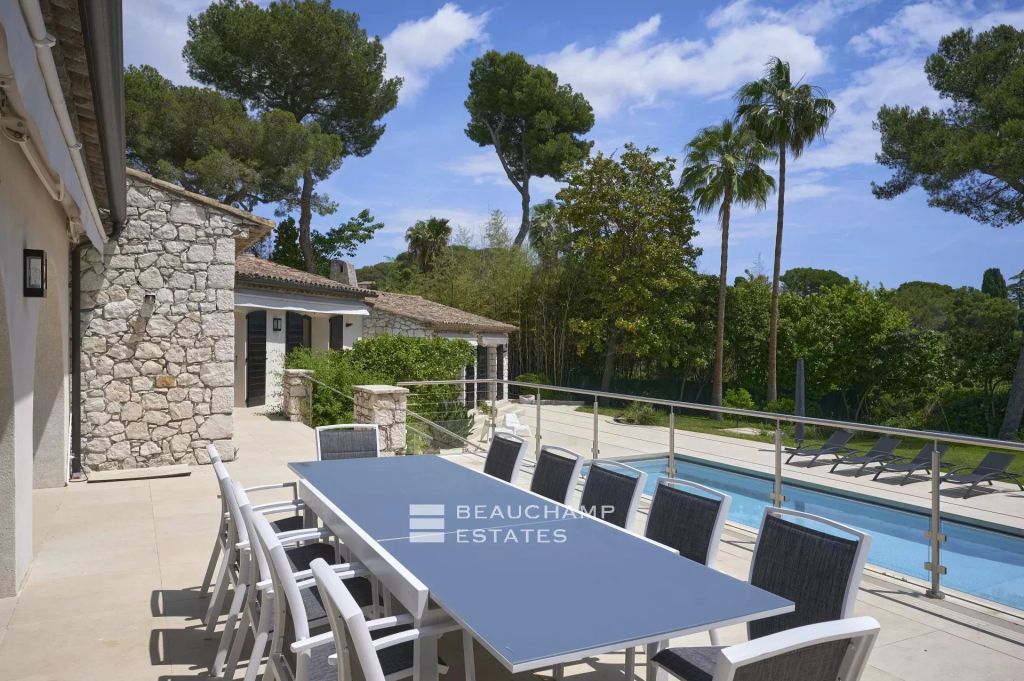 Golfe juan – Néo-provençal Villa  – 6 Bedroom