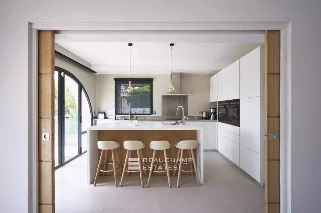 Golfe juan – Néo-provençal Villa  – 6 Bedroom