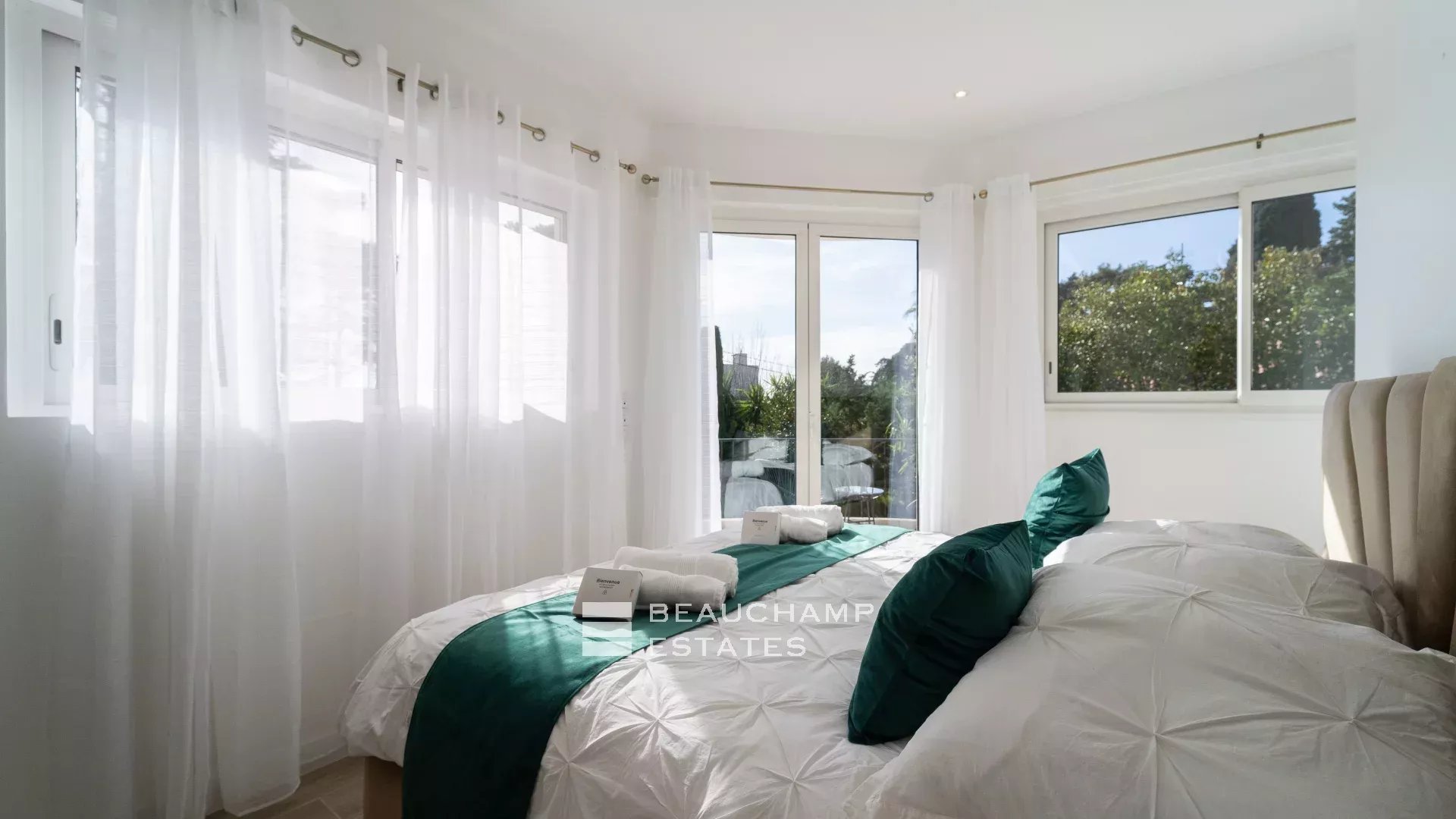 Lovely renovated 5-bedroom villa in the heart of Cannes Lovely renovated 5-bedroom villa in the heart of Cannes
