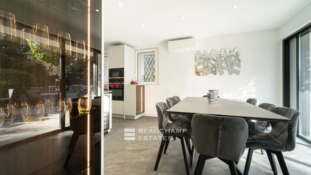 Lovely renovated 5-bedroom villa in the heart of Cannes