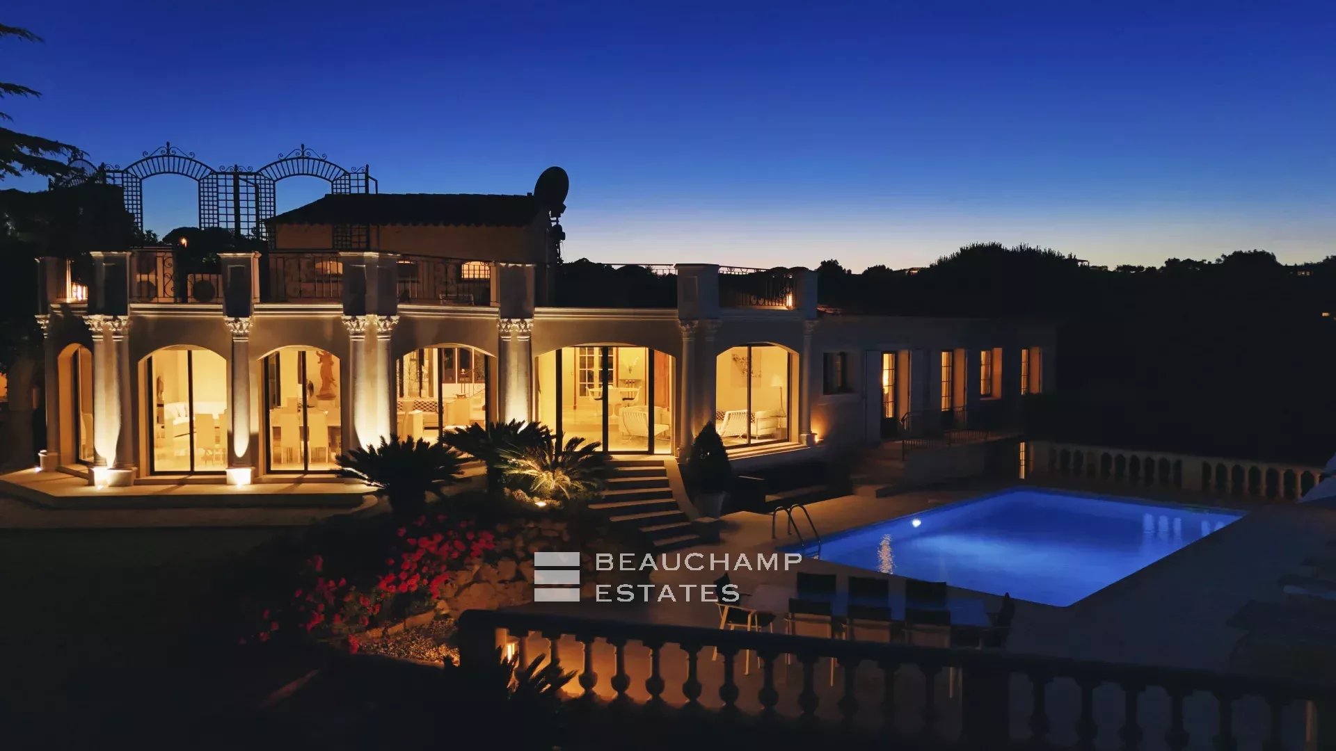 Luxueuse Villa 8 Chambres Vue Mer Panoramique Cannes Luxurious 8 Bedroom Villa Super Cannes Sea View