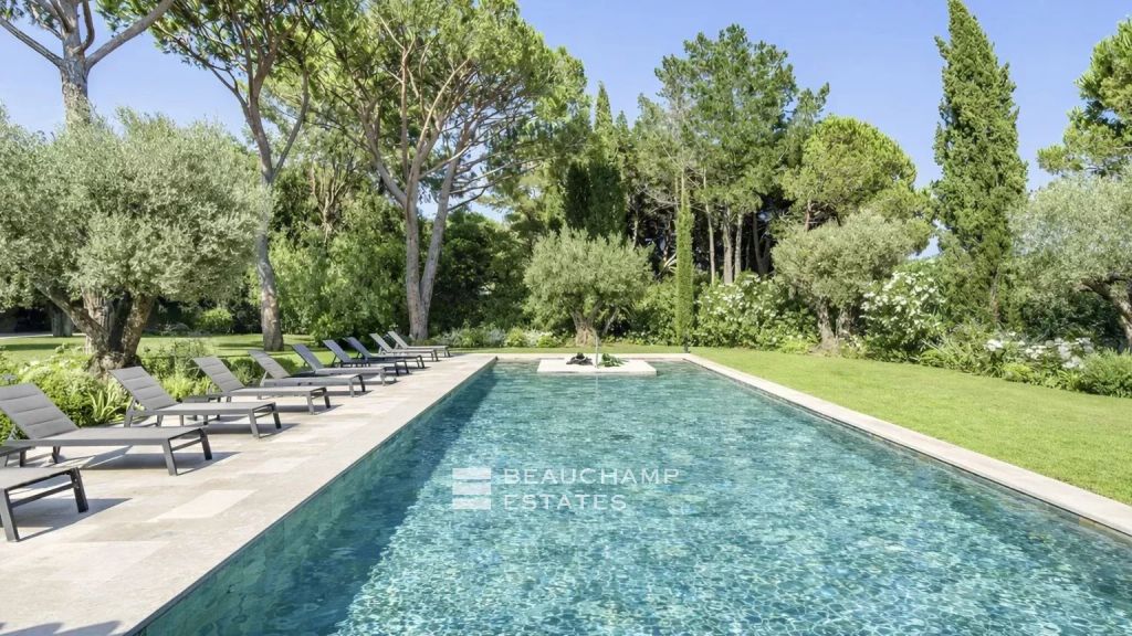 Luxurious Provençal villa within walking distance of Pampelonne Beach