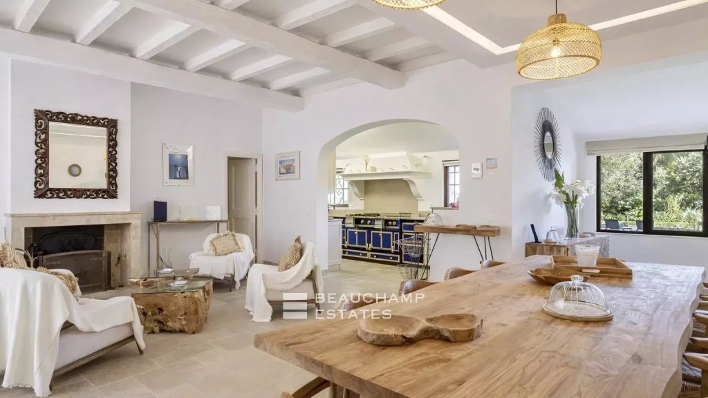 Luxurious Provençal villa within walking distance of Pampelonne Beach