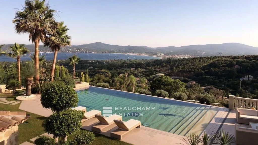 Prestigious contemporary property within a private gated estate, enjoying sweeping panoramic views over Saint-Tropez