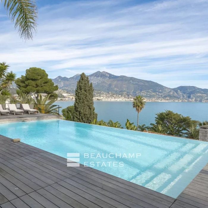 Villa moderne exceptionnelle avec 5 chambres a Roquebrune-Cap-Martin