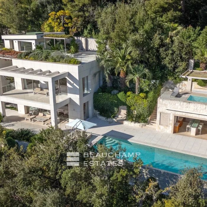 Contemporary 5-bedroom villa with sea view, heated swimming pool and jacuzzi – Saint-Jean-Cap-Ferrat