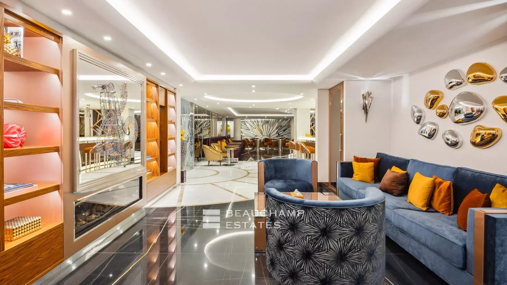 Luxury Waterfront Villa in Saint-Jean-Cap-Ferrat Luxury Waterfront Villa in Saint-Jean-Cap-Ferrat