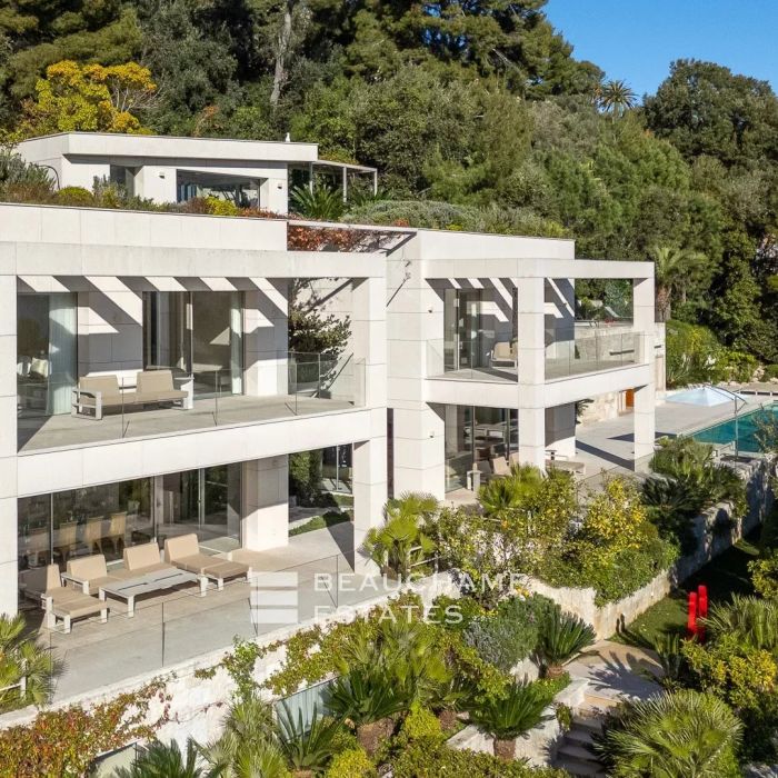 Villa de luxe en bord de mer à Saint-Jean-Cap-Ferrat