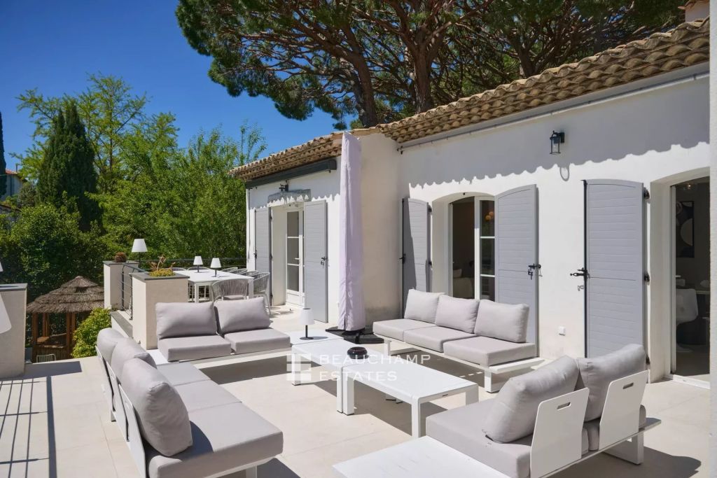 Magnificent 6-bedroom prestige villa in the heights of Cannes