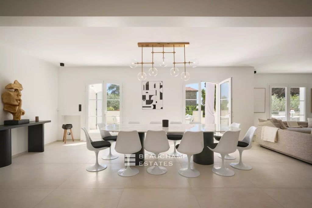 Magnificent 6-bedroom prestige villa in the heights of Cannes