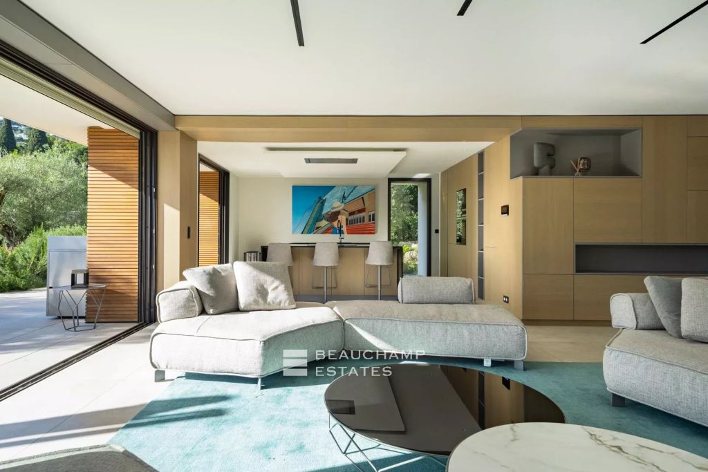 Magnificent contemporary 7-bedroom villa in Californie