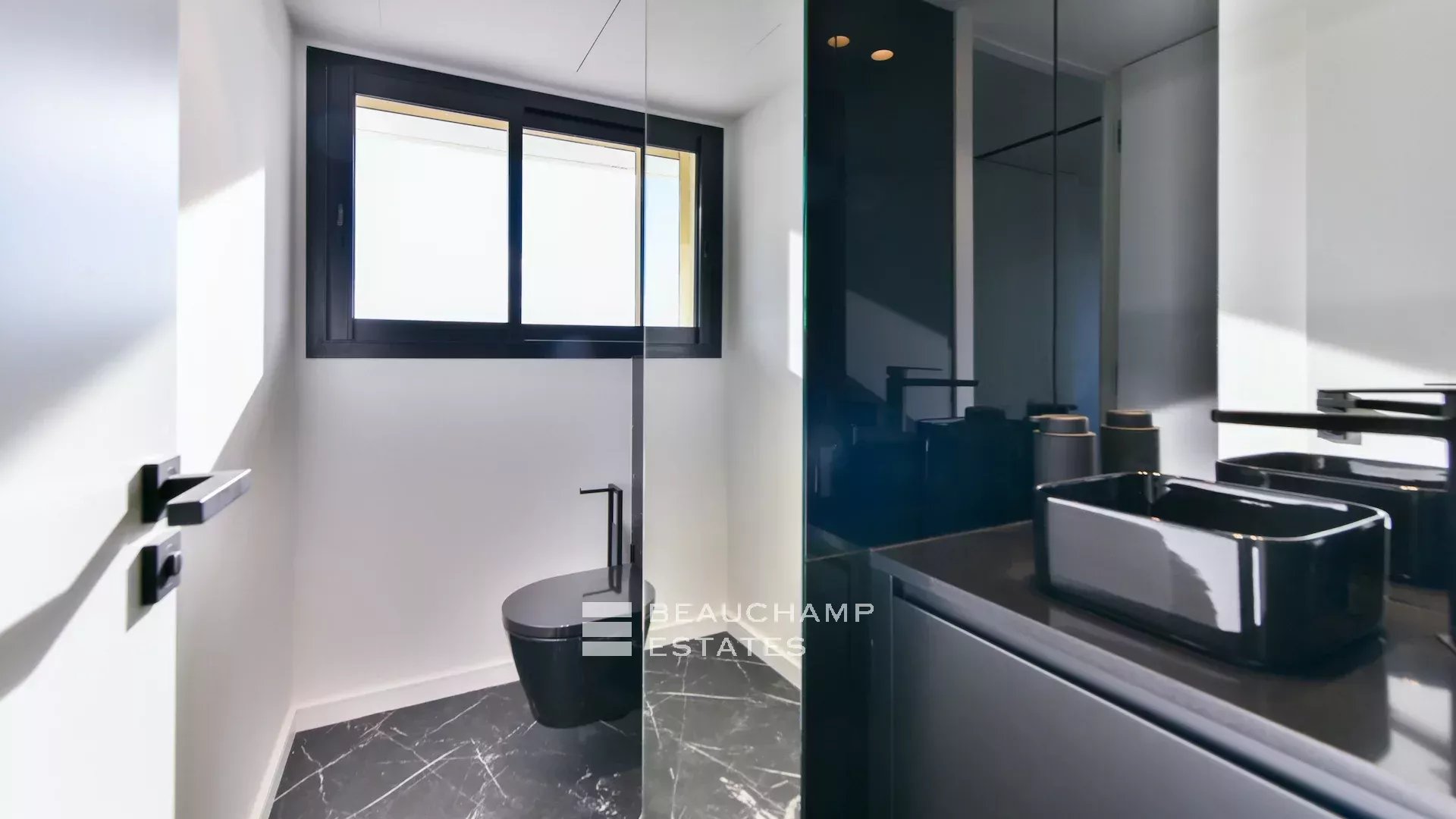 Magnifique Penthouse 4 chambres en suite – Cannes Centre Magnificent Penthouse 4 bedrooms en suite – Cannes Centre