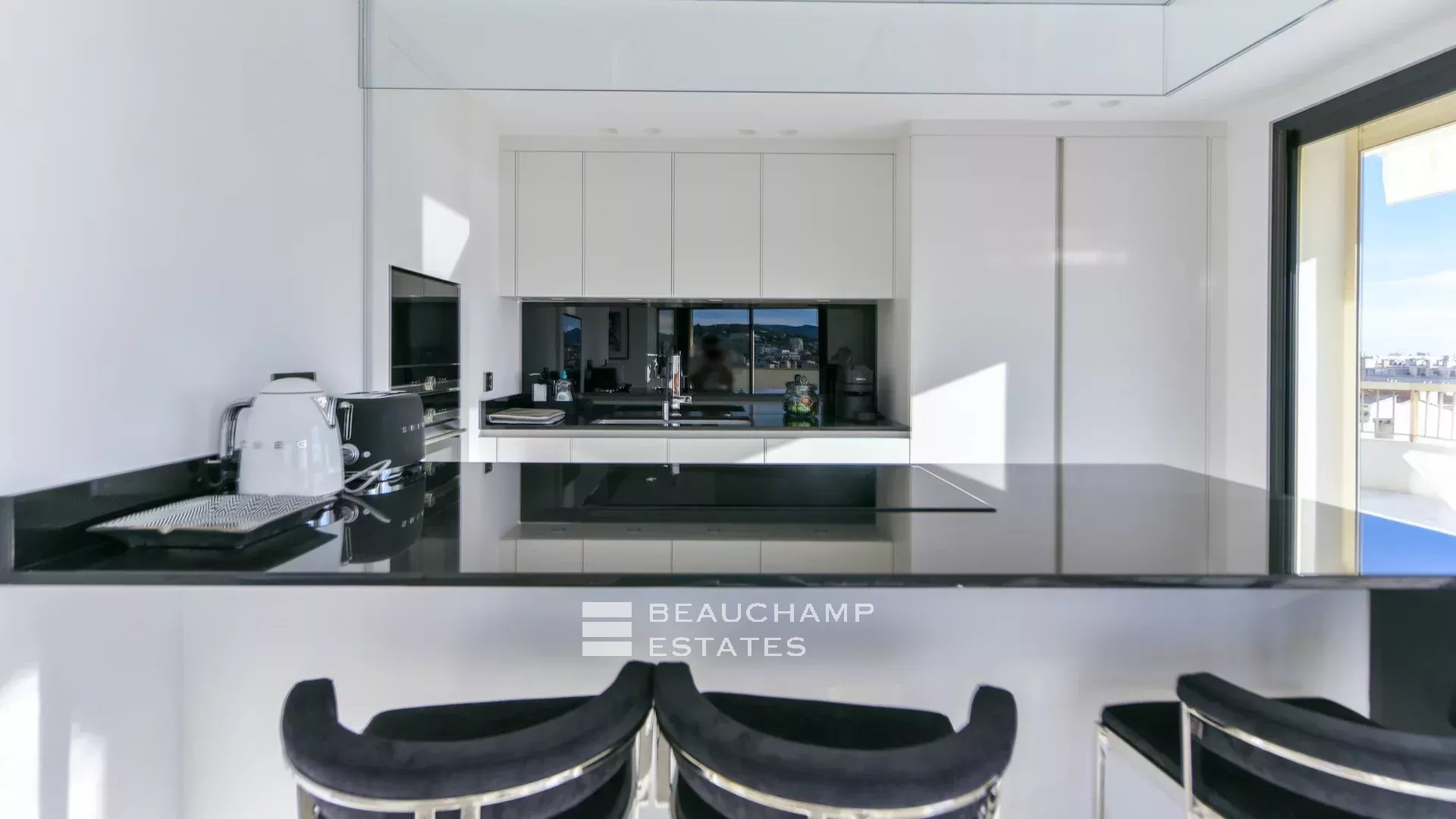 Magnifique Penthouse 4 chambres en suite – Cannes Centre Magnificent Penthouse 4 bedrooms en suite – Cannes Centre