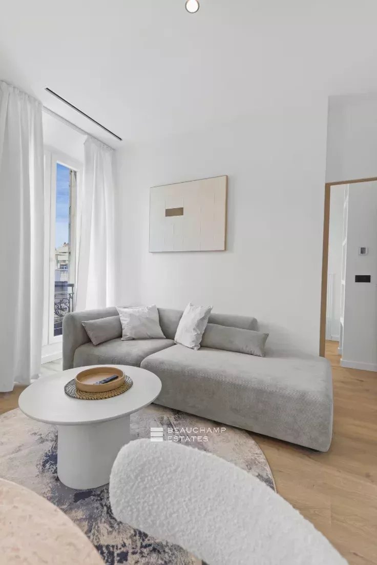 Magnificent renovated apartment, 2 bedrooms – Cannes Centre Magnificent renovated apartment, 2 bedrooms – Cannes Centre