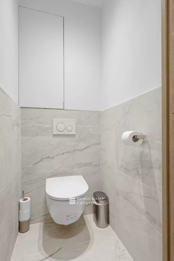 Magnificent renovated apartment, 2 bedrooms – Cannes Centre Magnificent renovated apartment, 2 bedrooms – Cannes Centre