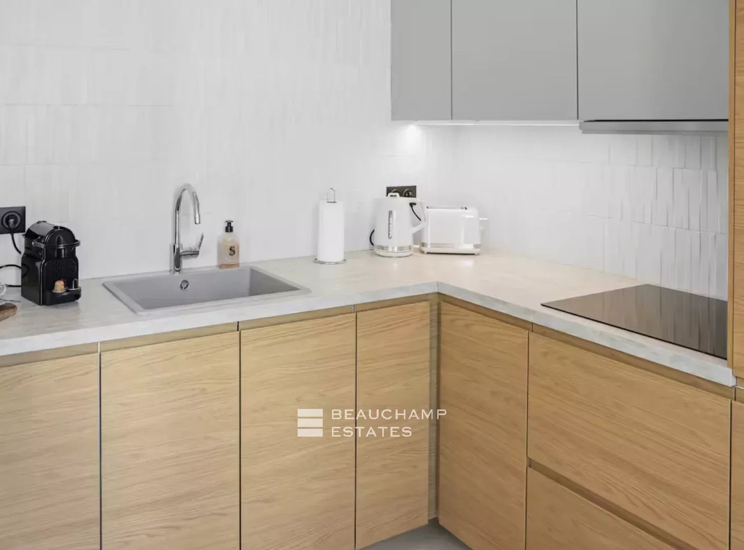 Magnificent renovated apartment, 2 bedrooms – Cannes Centre Magnificent renovated apartment, 2 bedrooms – Cannes Centre