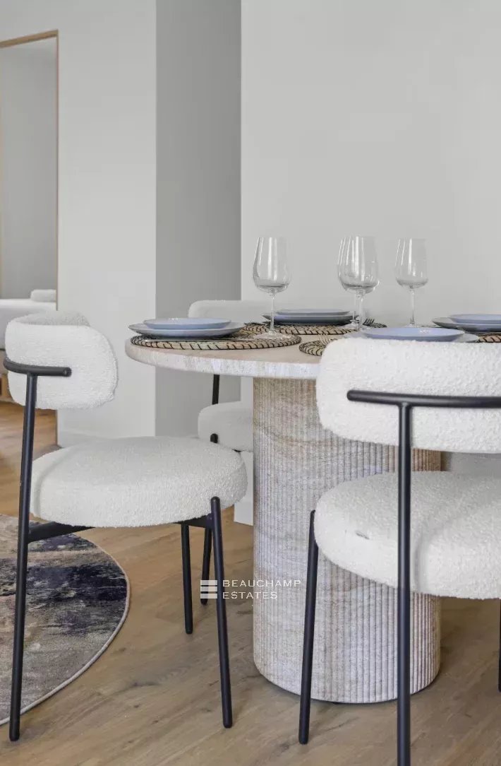 Magnificent renovated apartment, 2 bedrooms – Cannes Centre Magnificent renovated apartment, 2 bedrooms – Cannes Centre