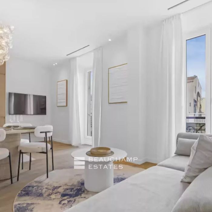 Magnifique appartement rénové, 2 chambres – Cannes Centre