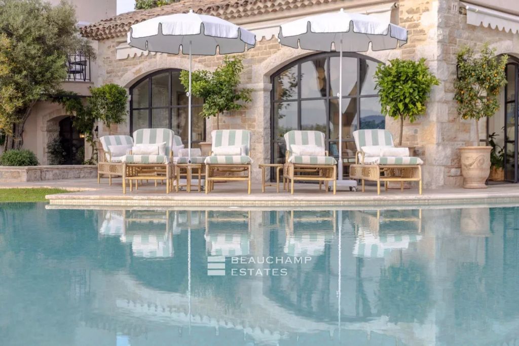 Magnificient Villa with panoramic views of the Mediterranean