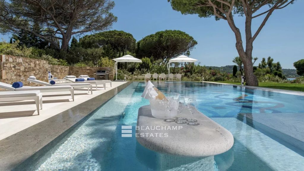Majestic villa 100 meters from Canoubiers beach in Saint-Tropez