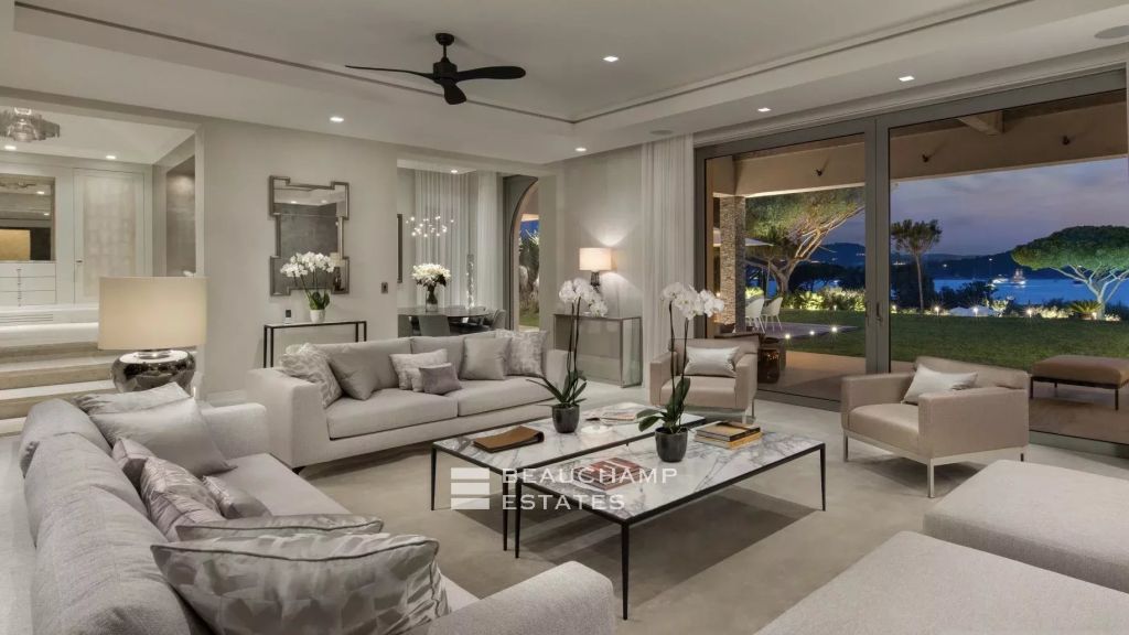 Majestic villa 100 meters from Canoubiers beach in Saint-Tropez