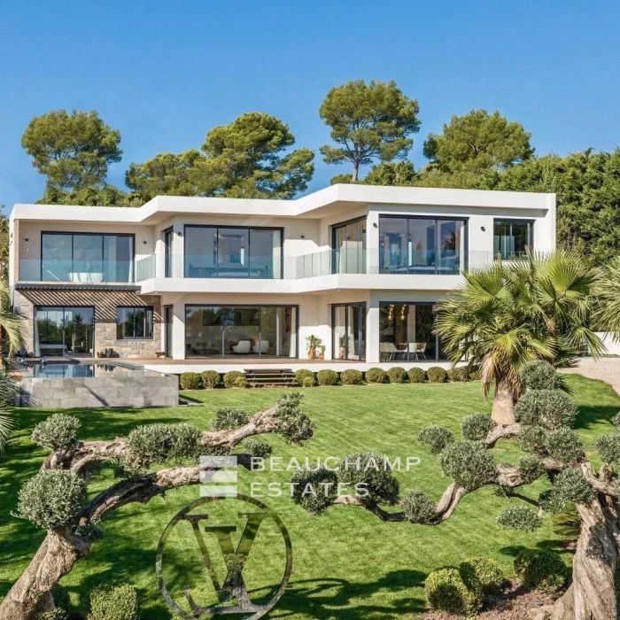 Villa moderne 5 chambres située au coeur de Mougins