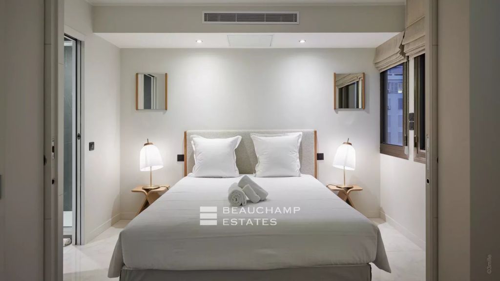 Modern and renovated 3 bedroom apartment – Gray d’Albion Cannes