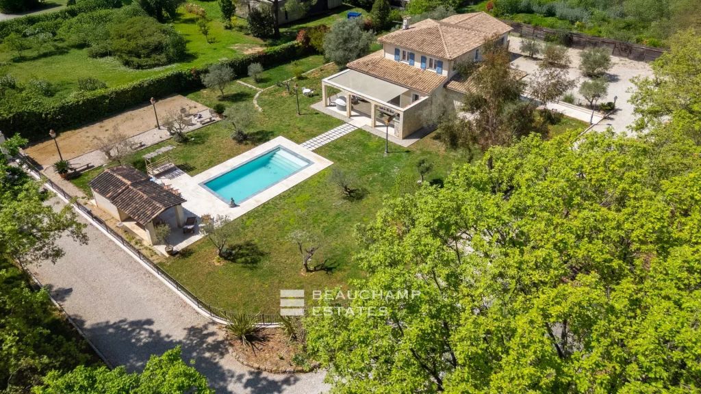 Mouans-Sartoux – villa with unobstructed views