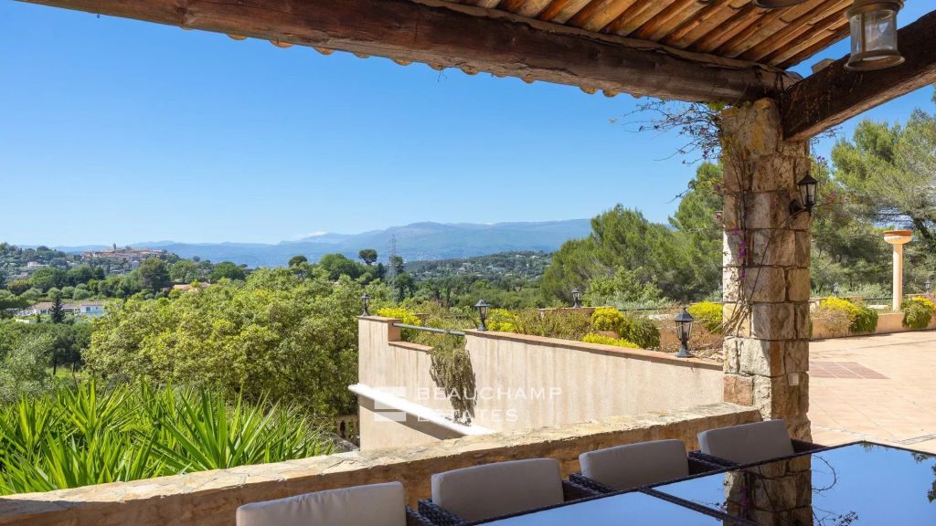 Mougins – Signature Property by Svetchine, in a Highly Sought-After and Peaceful Location