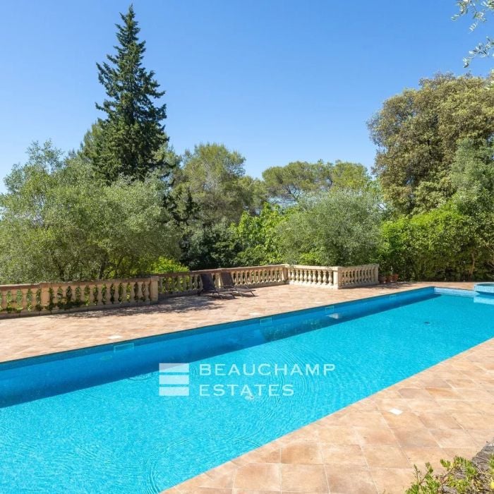 Mougins – Signature Property by Svetchine, in a Highly Sought-After and Peaceful Location