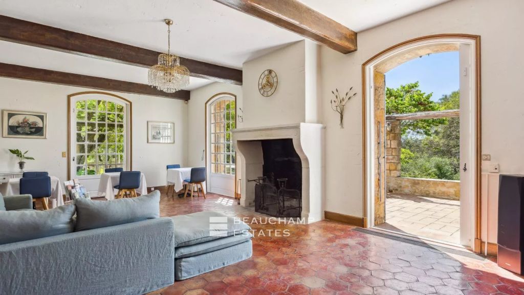 Mougins – Signature Property by Svetchine, in a Highly Sought-After and Peaceful Location